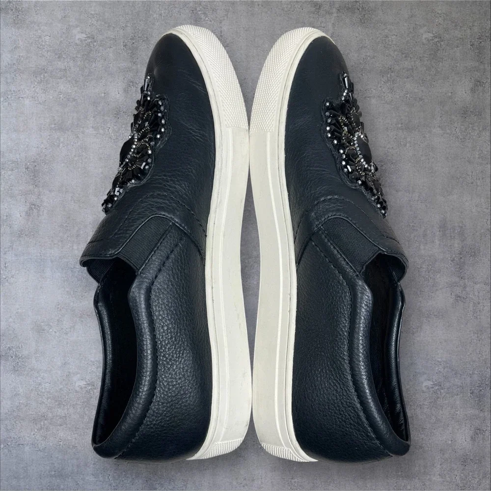 Brighton Spark Black Leather Slip On Sneaker Shoes Beaded Medallion Womens 9